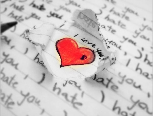 Pic. Source: "love." by loLO-o @Deviantart.com