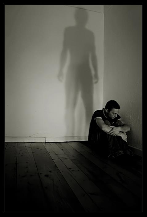 Resim Kaynağı: "shadow" by ~don-paolo @deviantart.com