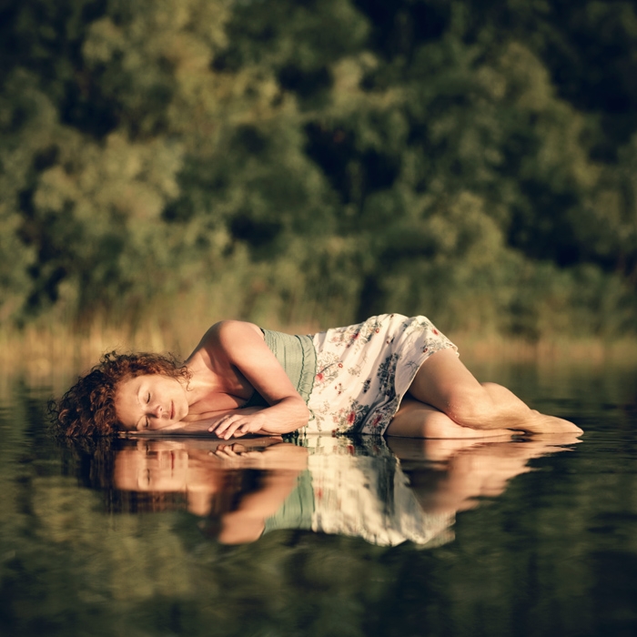Pic. Source: "Ordinary World" by Khomenko @Deviantart.com