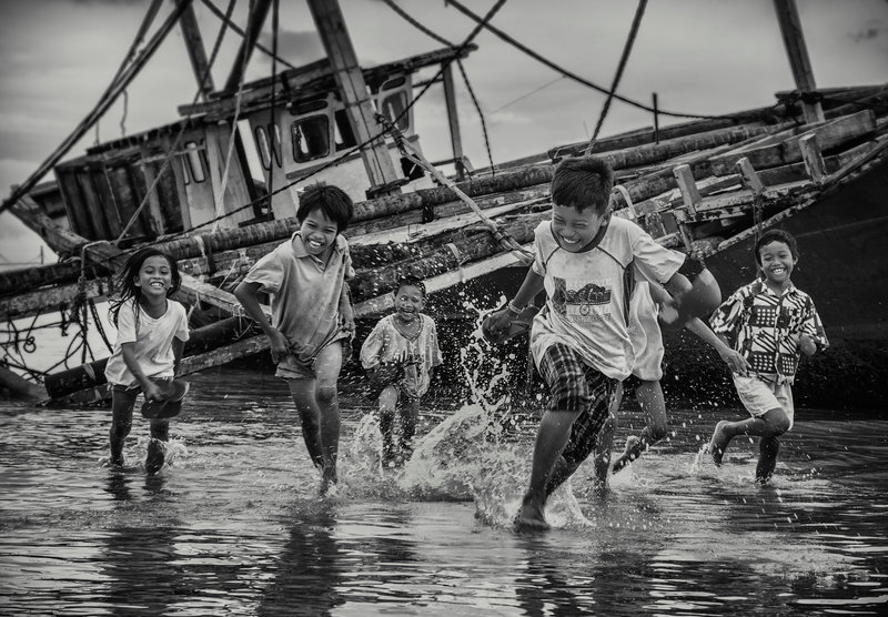 Pic. Source: "Childhood" by Dukeofspade @Deviantart.com
