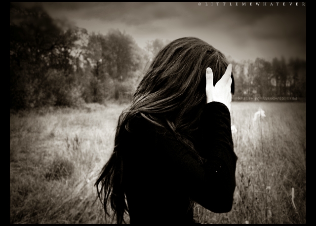 Pic. Source: "This Desperate Heart" by Littlemewhatever @Deviantart.com
