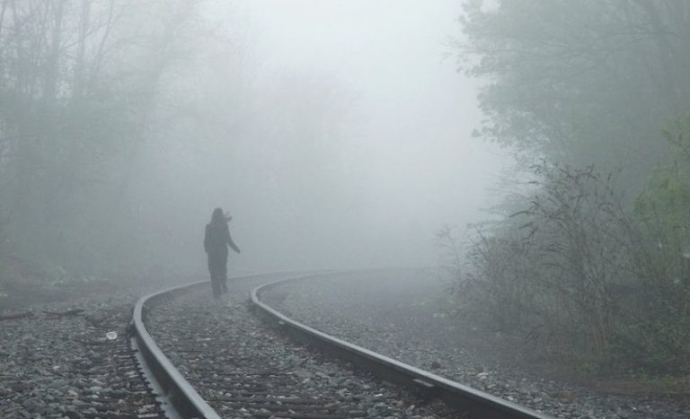 Pic. Source: "Walk Away" by Gildraen Taralom @Deviantart.com