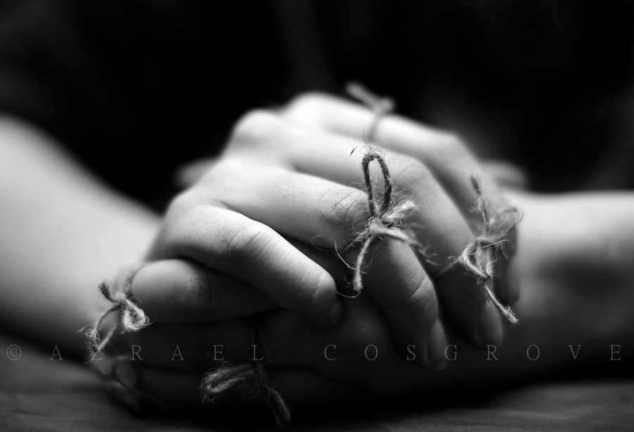 Pic. Source: "Forgetting" by Shutterbug97 @Deviantart.com