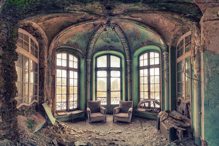 Pic. Source: "Waiting for better days" by Matthias-Haker @Deviantart.com