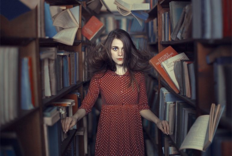Pic. Source: "Books Fly" by Ankazhuravleva @Deviantart.com