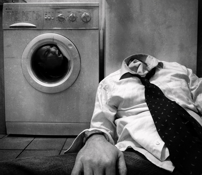 Pic.Source: "Brainwash" by kosmobil @deviantart.com