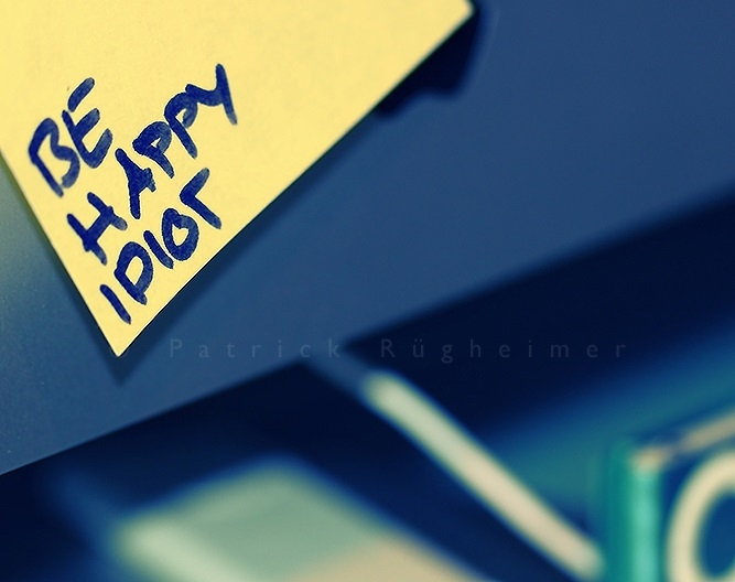 Pic. Source: "note to self" by PatrickRuegheimer @Deviantart.com