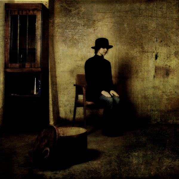 Pic.Source: "expectation" by buzillo @deviantart.com