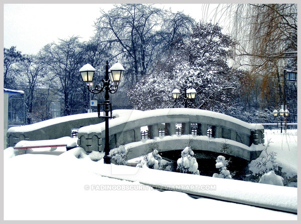 Pic.Source: "Snow" by FadingObscurity @deviantart.com